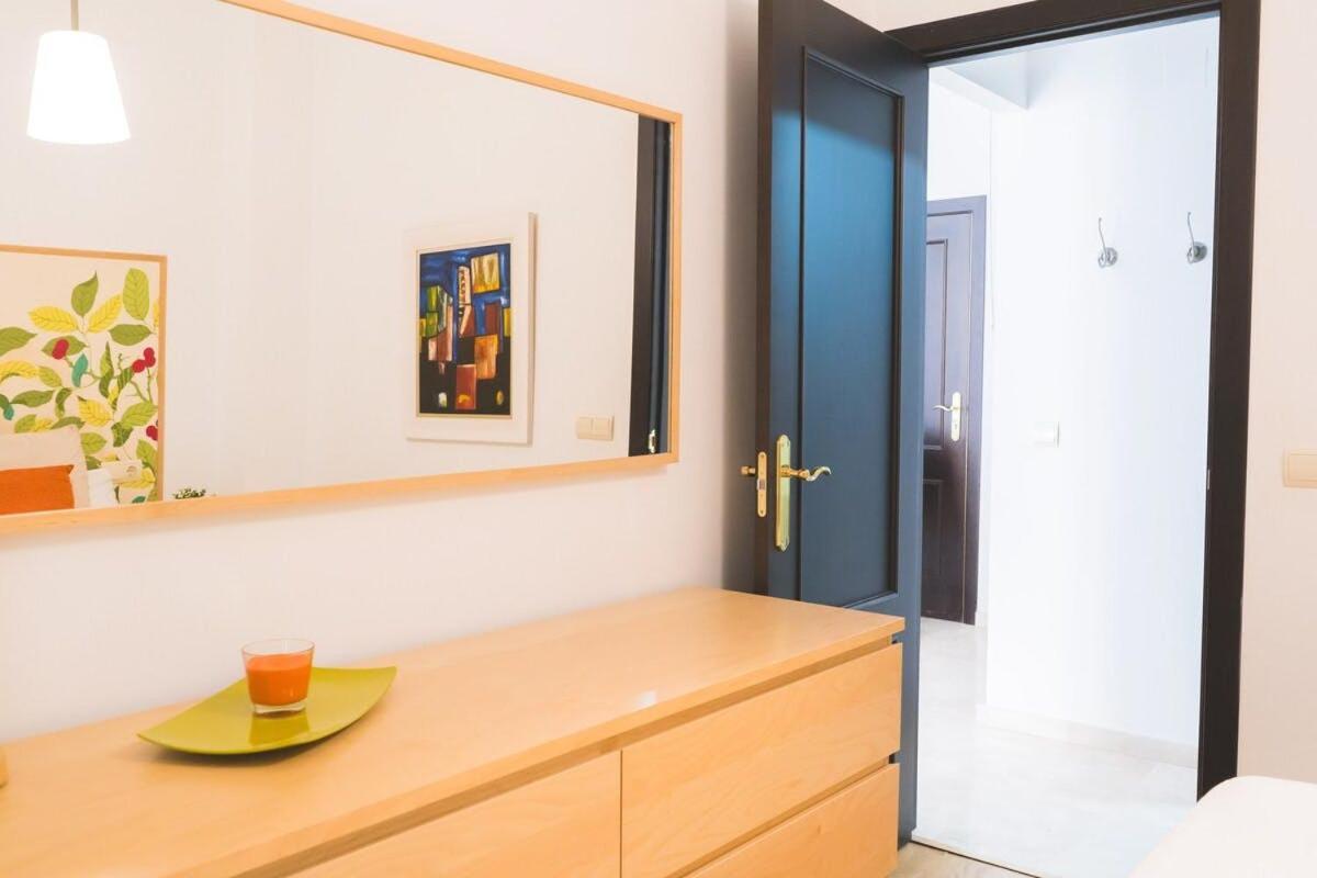 Céntrico Apartamento en Calle Carreteria - Málaga Esterno foto